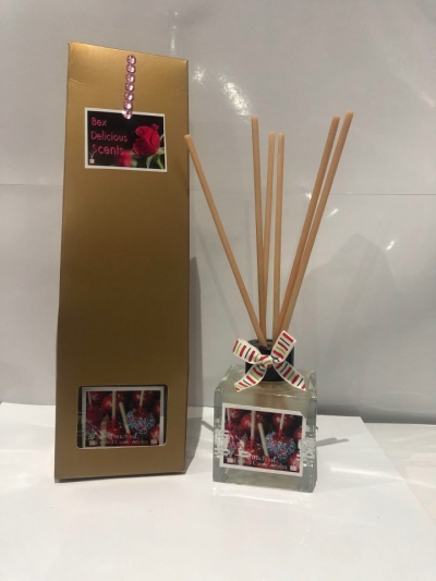 Frosted Candy apples Reed Diffuser