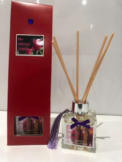 Cinnamon and Apple Reed Diffuser