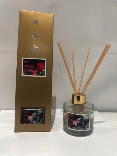 White Christmas Reed Diffuser